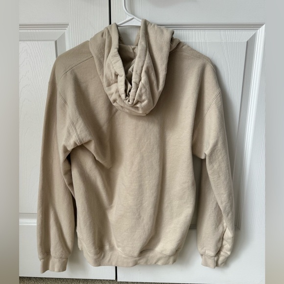 Cow sweatshirt! 🤍🤎 - Picture 2 of 3